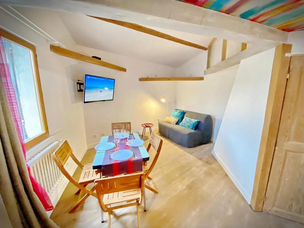 Appartement Atypique 1827 à Marseille France