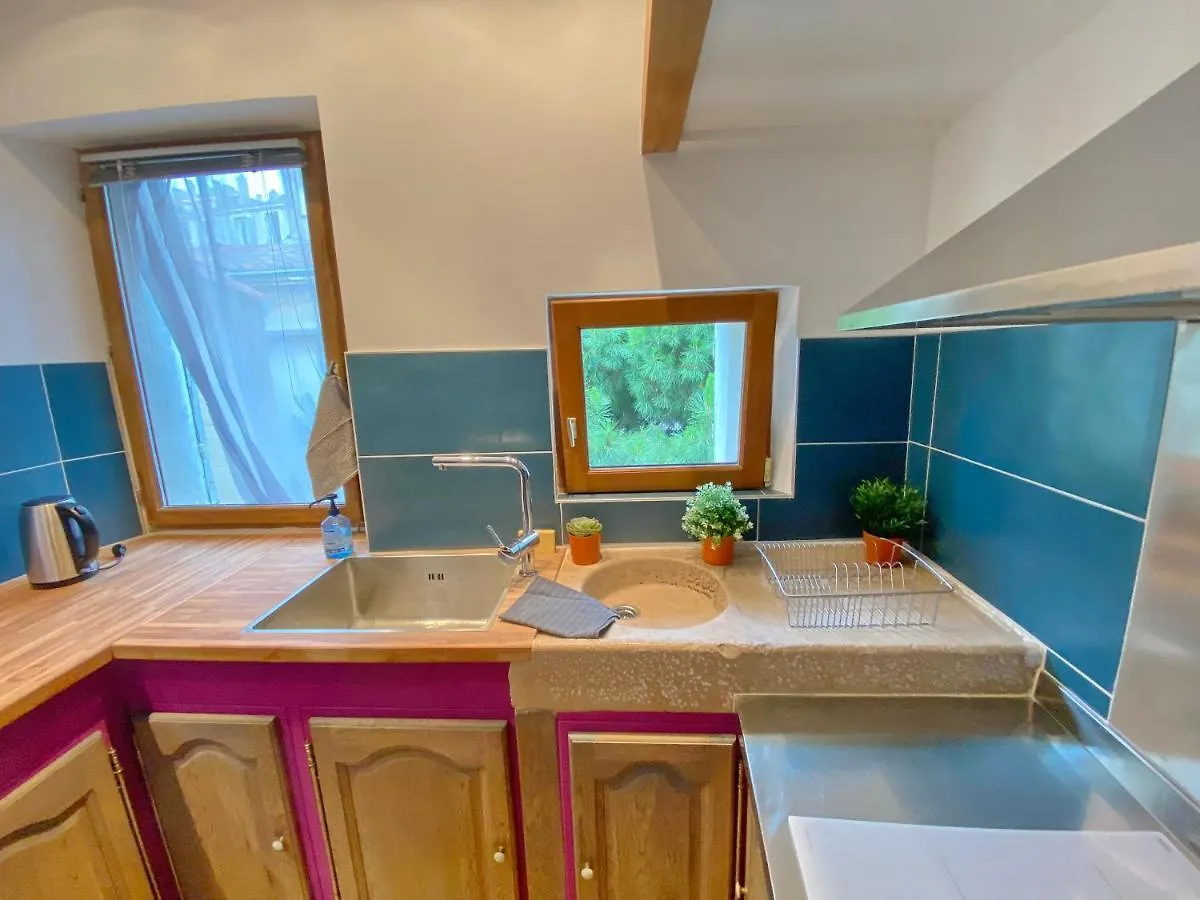 Appartement Atypique 1827 à Marseille France